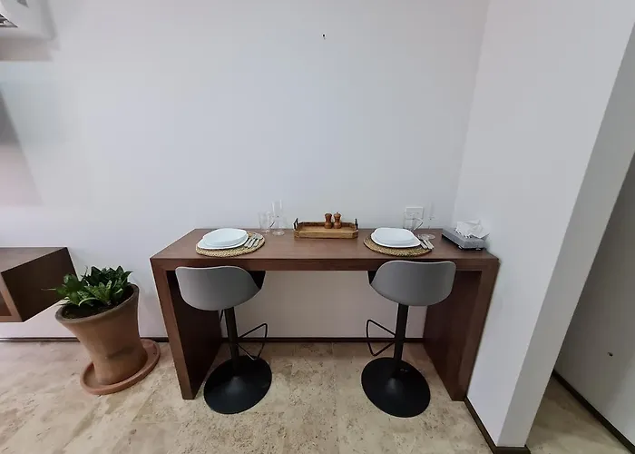 Modernos Estudios A Pasos De La 5ta Av Pool View - By Yeah Apartamento *